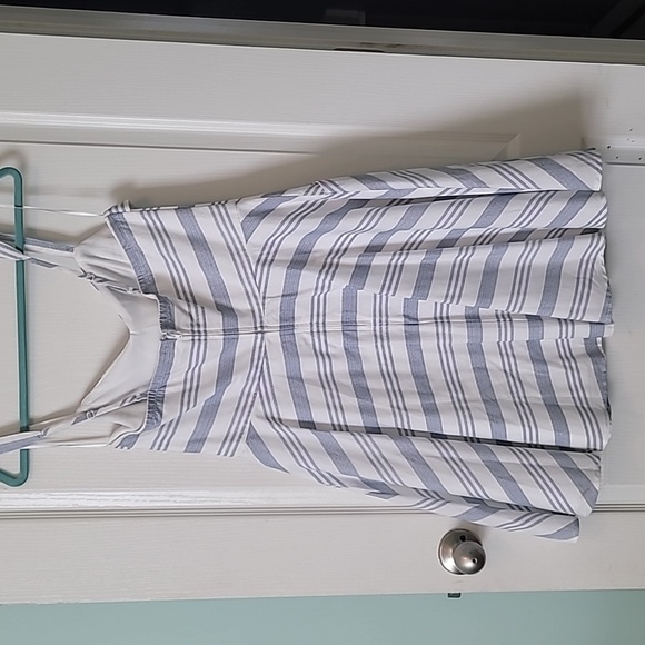 Jun and Ivy blue and white stripe dress - Picture 3 of 3